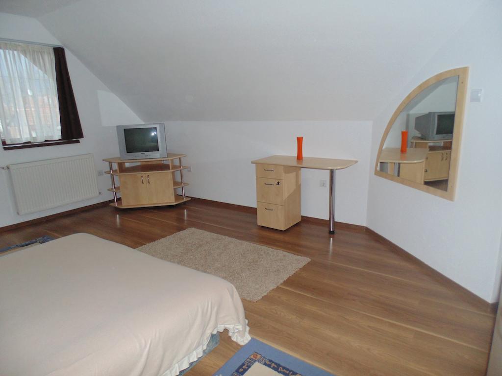 Casa Dancs Hotel Covasna Phòng bức ảnh